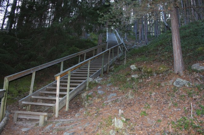 trapp Kvitskriuprestein