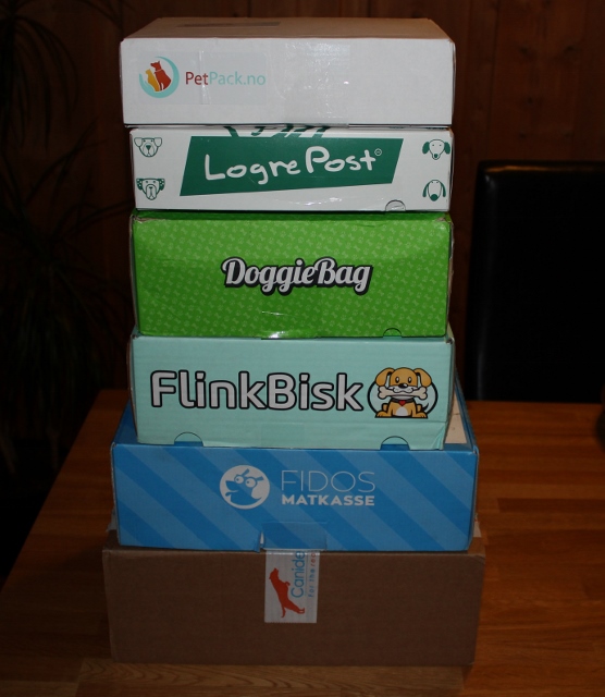 hundepakke i posten hver måned abonnement hundepakke